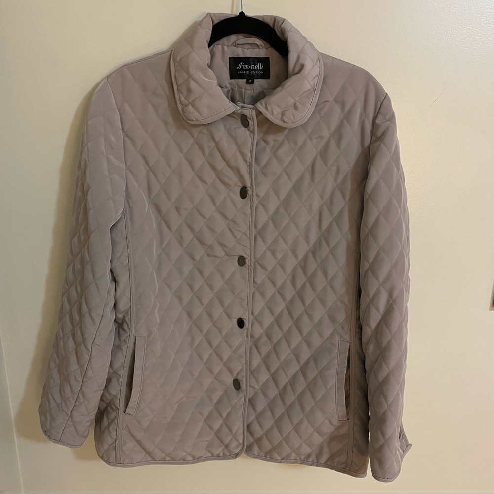 Fen-nelli limited edition quilted beige clasp button closure jacket.